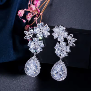 silver-bridal-earrings